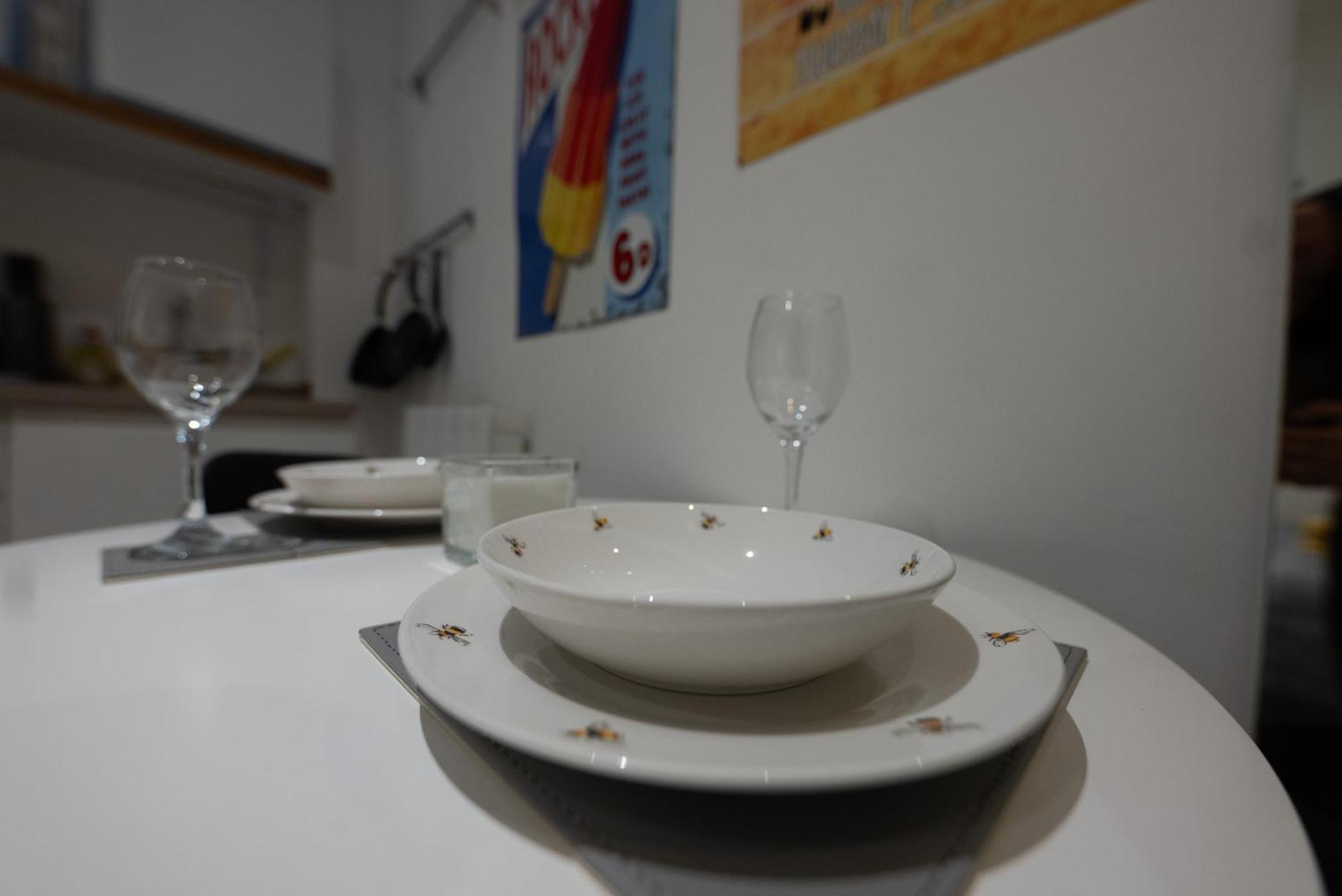 Central Brighton Modern One Bed Apartments מראה חיצוני תמונה